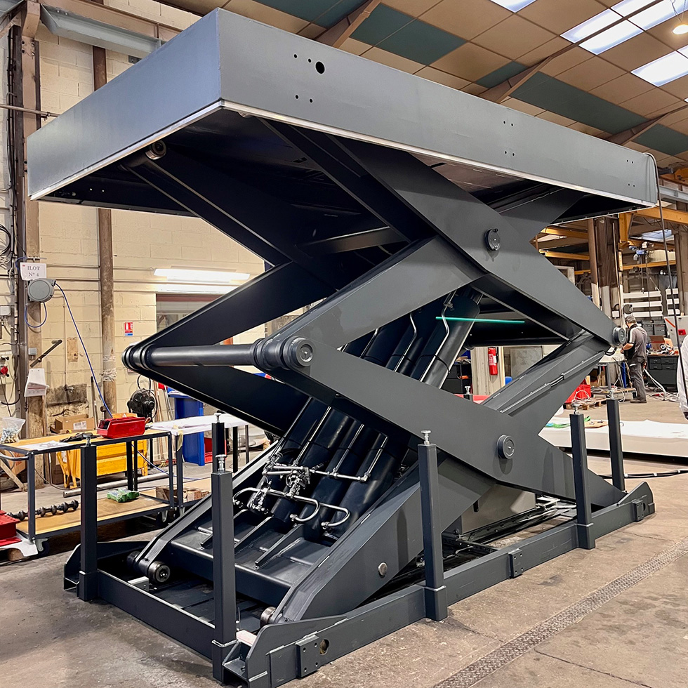 Table élévatrice industrielle fabricant français