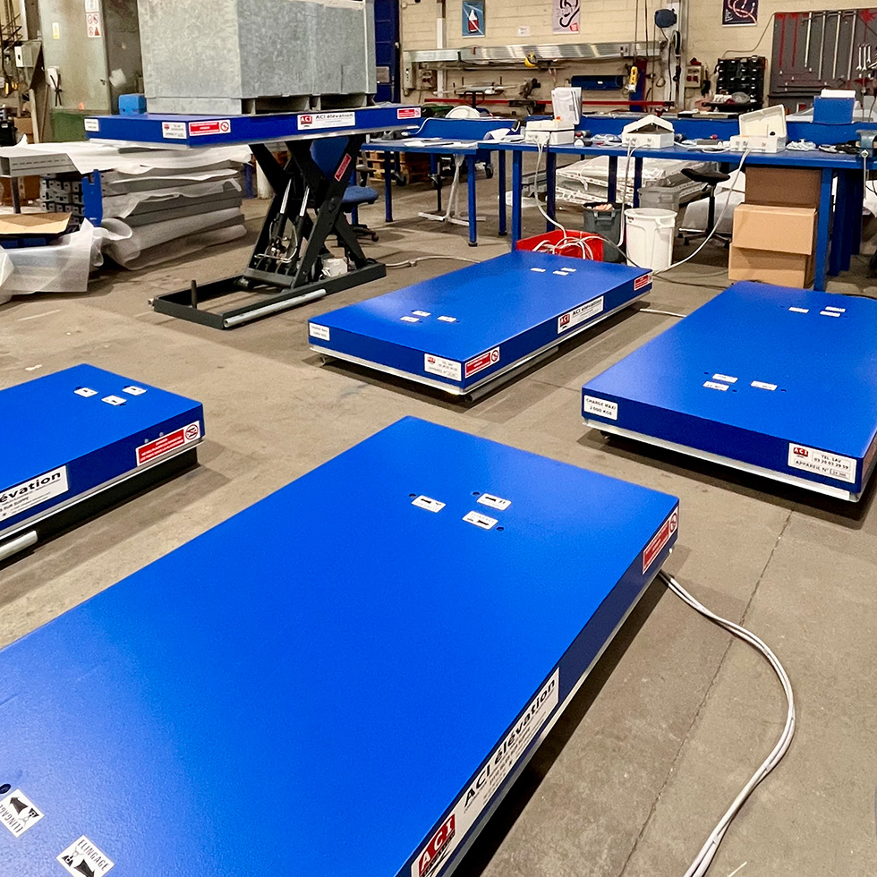 Table élévatrice extra-plate fabricant français