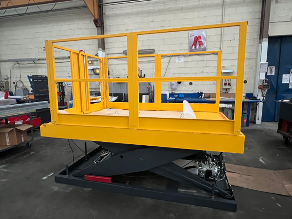 Table élévatrice de quai