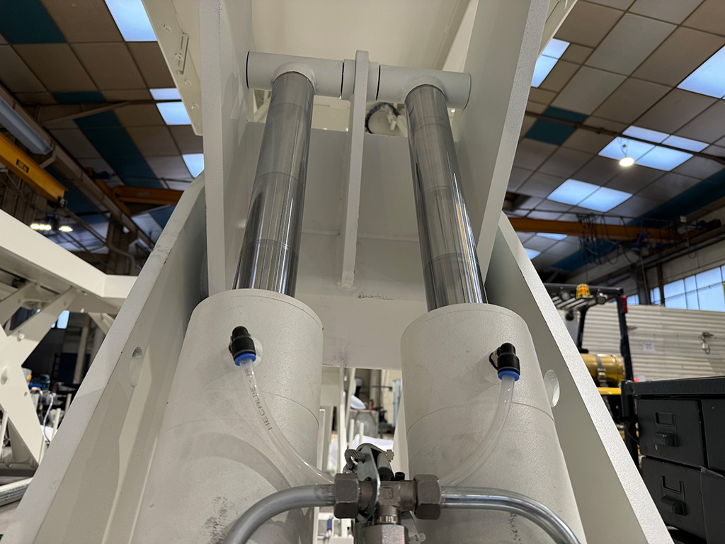 Tables élévatrices industrielles